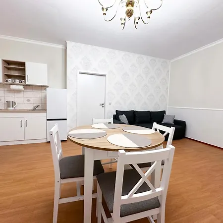 Quartier Sophia - Exklusives Souterrain-apartment Am Goethepark * Weimar (Thuringia)