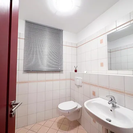 Quartier Sophia - Exklusives Souterrain-apartment Am Goethepark Apartment